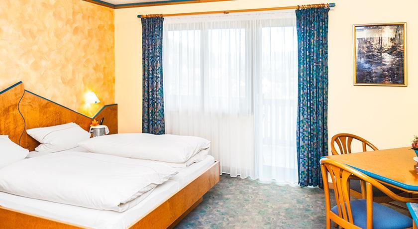Landhotel Mappacher Hof Bruck in der Oberpfalz Room photo